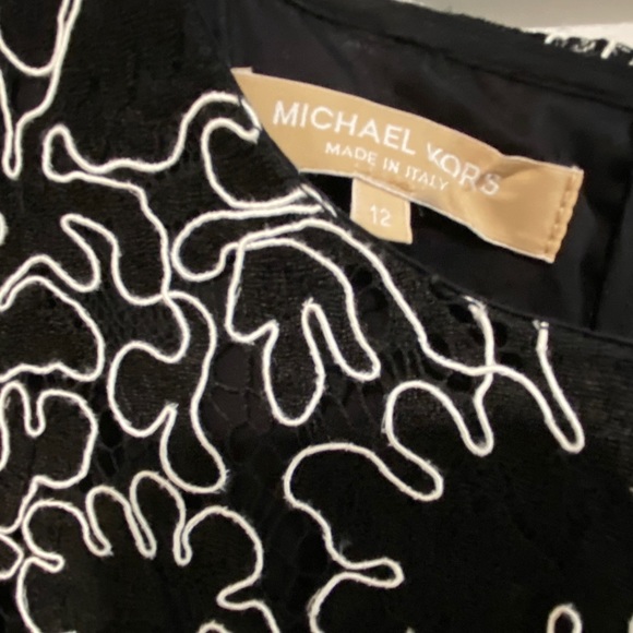 Intricate Michael Kors Dress - Picture 6 of 8